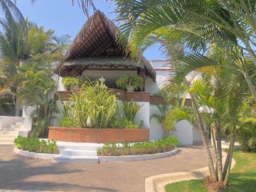Casa Sola en El Podrido, Acapulco de Juárez, Guerrero CAEN-Er-922-Cs