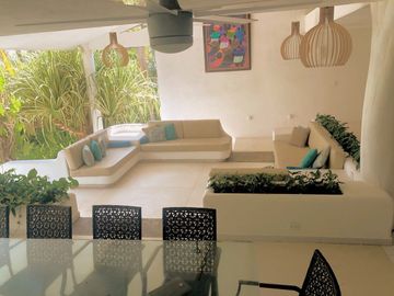 Casa Sola en El Podrido, Acapulco de Juárez, Guerrero CAEN-Er-922-Cs