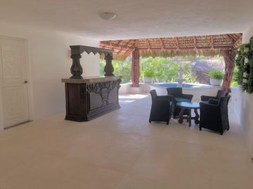 Casa Sola en El Podrido, Acapulco de Juárez, Guerrero CAEN-Er-922-Cs