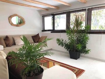 Casa Sola en El Podrido, Acapulco de Juárez, Guerrero CAEN-Er-922-Cs