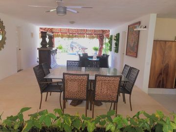 Casa Sola en El Podrido, Acapulco de Juárez, Guerrero CAEN-Er-922-Cs