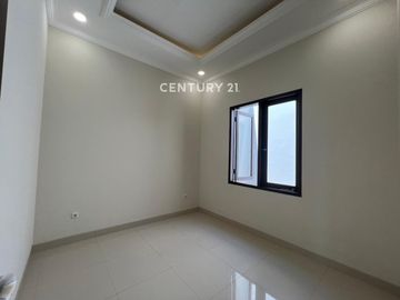 Dijual Rumah Cantik Mewah Di Duren Sawit Jakarta Timur
