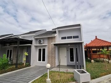 Beautiful House, Ready For Occupancy, Strategically Near Giwangan Terminal