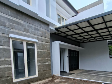 Rumah model minimalsi Pakuwon City cluster favorit San Diego