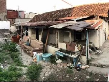 Dijual Rumah Hitung Tanah JL Karang Asem, Dekat Tambaksari, Surabaya Timur