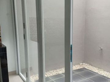 Rumah 2 Lantai di Kodau Dekat Toll Jatiwarna Akses Lebar 2 Mobil