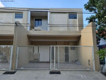 Rumah Rungkut Asri Utara NEW MINIMALIS