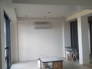 Manila otis RFO luxury townhouse near manila doctors hospital