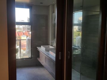 Manila otis RFO luxury townhouse near manila doctors hospital