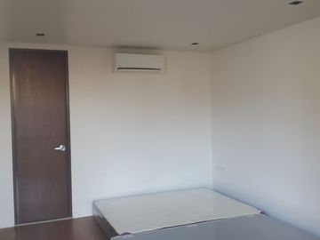 Manila otis RFO luxury townhouse near manila doctors hospital