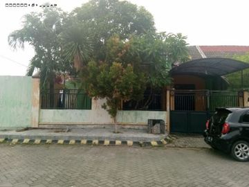 Rumah di Perum Pesona Permata Gading Regency II, Strategis