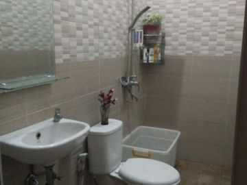 Jual rumah mewah dua lantai di Ganesha