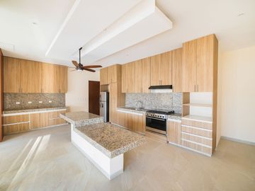 Casa en Venta de 1 piso zona norte