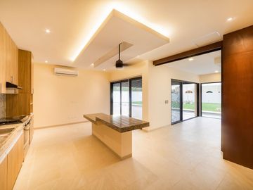 Casa en Venta de 1 piso zona norte