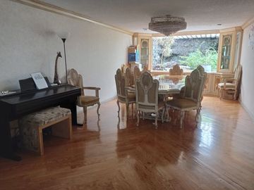 CASA EN VEN LOMAS DE TECAMACHALCO CON VIGILANCIA