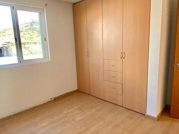 Casas en Venta en Misión San Joaquín, 3 Recamaras, 2.5 Baños, Gran Ubicación