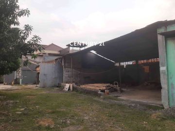 Rumah Dengan Gudang Dan Tanah Luas Di Batu Ceper Tangerang 6981