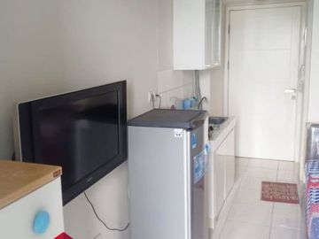 Dijual Apartemen Springlake Studio Tower Caldesia Lt.17 Full Furnish View Mall