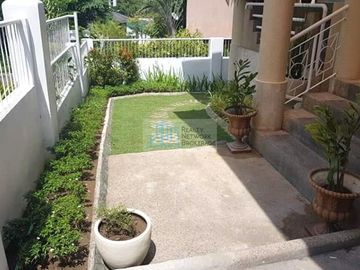 House For Sale In Maria Luisa Phase 8