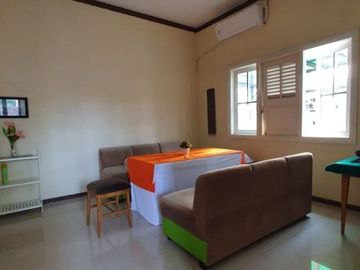 Rumah Strategis Cocok untuk Usaha Cafe di Jalan Buring Malang
