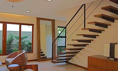 House And Lot located in Banilad Area Cebu City