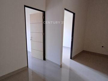 Rumah Siap Huni Di Taman Harapan Baru Bekasi Dekat Sekolah