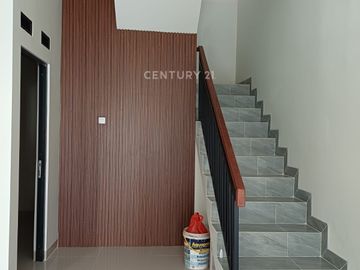 Rumah Siap Huni Di Taman Harapan Baru Bekasi Dekat Sekolah
