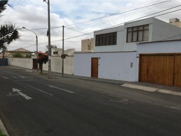 CASA COMO TERRENO en VENTA en TACNA - AL LADO DEL HOTEL VIÑA DEL MAR