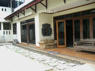 Hunian Elit Di Bukit Jakarta Selatan Lokasi Strategis Dan Nyaman