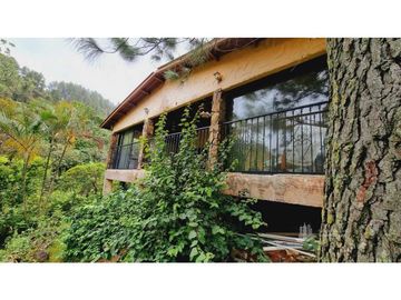 VENDO CASA 1445 MTS2 EN ALTOS DEL MARIA