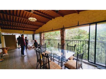 VENDO CASA 1445 MTS2 EN ALTOS DEL MARIA