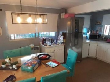 Venta de casa de 4 Amb en Monte Grande