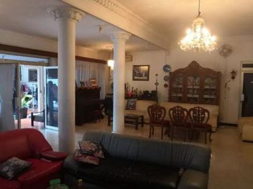 Jual Rumah Mewah Jemursari Utara daerah Wonocolo