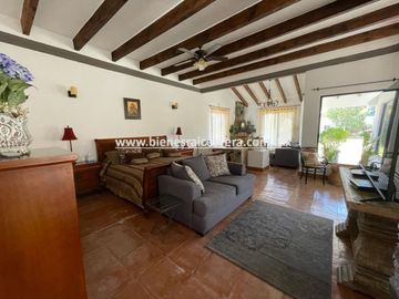 CASA EN VENTA EN TEQUISQUIAPAN EN  GRANJAS RESIDENCIALES  VERO
