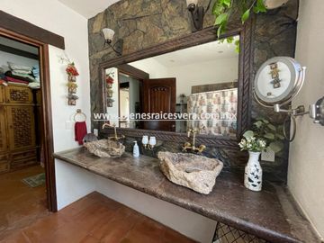 CASA EN VENTA EN TEQUISQUIAPAN EN  GRANJAS RESIDENCIALES  VERO