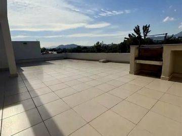 Amplio duplex , con quincho privado, 3D, 3B, 3E y B, seguro