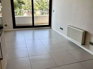 Amplio duplex , con quincho privado, 3D, 3B, 3E y B, seguro