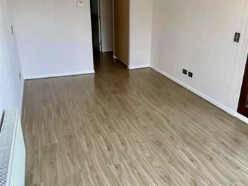 Amplio duplex , con quincho privado, 3D, 3B, 3E y B, seguro