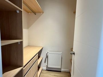 Amplio duplex , con quincho privado, 3D, 3B, 3E y B, seguro