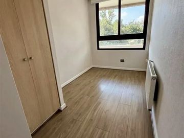 Amplio duplex , con quincho privado, 3D, 3B, 3E y B, seguro