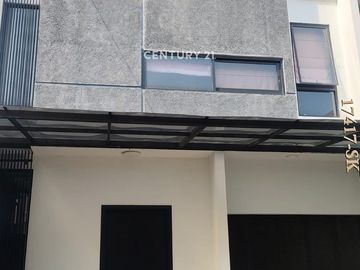 Dijual Rumah Minimalis 2 Lantai Di Lebak Bulus
