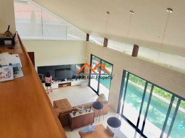 Villa Dekat Pantai Batu Belig Seminyak Bali