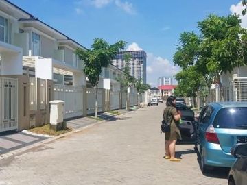 Rumah Griya Galaxy Wonorejo Surabaya