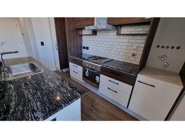 Departamento a estrenar de 2 ambientes con balcón. Zona Güemes.