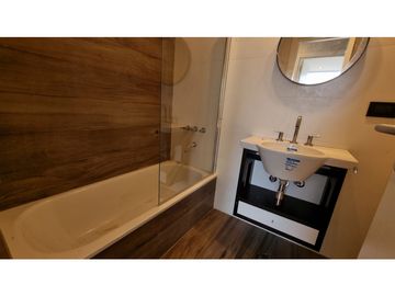Departamento a estrenar de 2 ambientes con balcón. Zona Güemes.