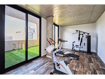 Departamento a estrenar de 2 ambientes con balcón. Zona Güemes.