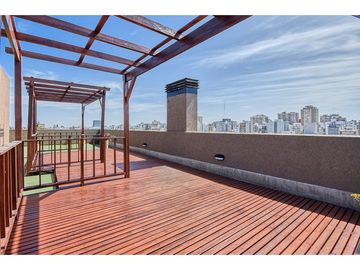 Departamento a estrenar de 2 ambientes con balcón. Zona Güemes.