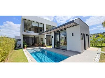 Casas Nuevas en Panamá Pacífico - EXPLORA