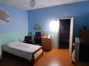 EXCELENTE PH DE 3 AMB MUY LUMINOSO Y AMPLIO ULTIMA UNIDAD EN EL LOTE CON GRAN PATIO Y MUY BONITO JARDIN
