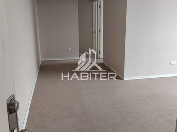 Departamento en venta de 2 dorm. en Curicó YMRD (40057)